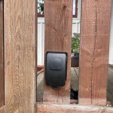 Persgard Laegenhet Oevervaning Kungsbacka község Kültér fotó